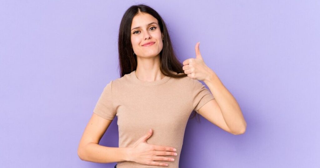 पेट बढ़ाने के लिए इंदौर में डॉक्टर