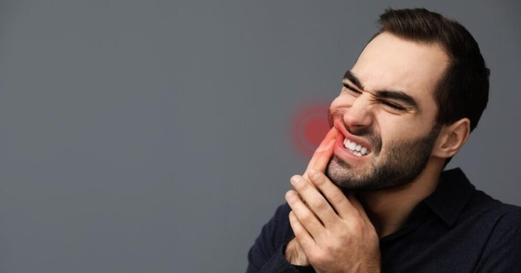 मसूड़ों से खून बहने का उपचार