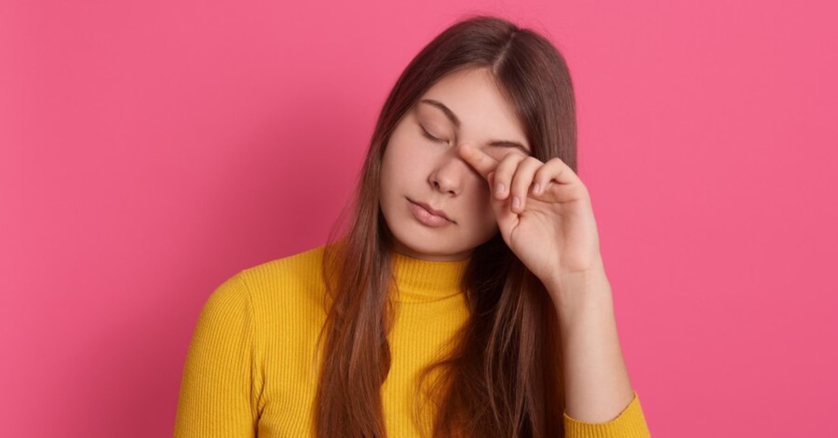 आँख मरोड़ना