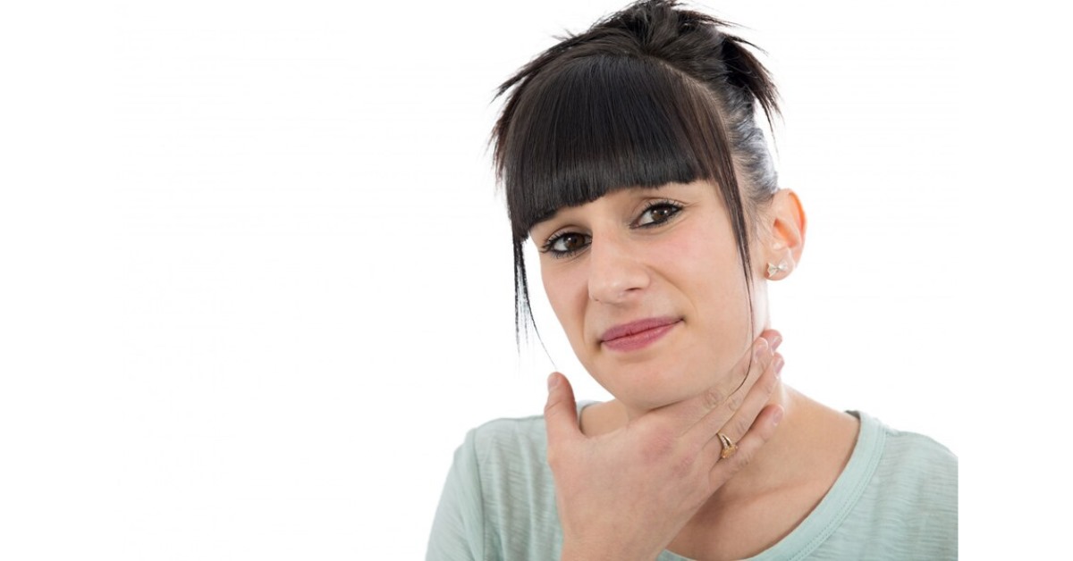 चेहरे पर सूजन